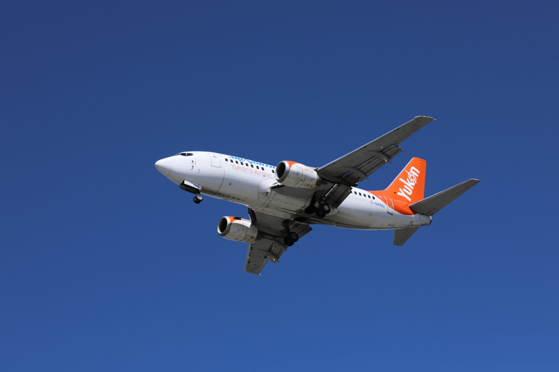Air North Yukon カナダ リージョナル航空会社 チャーター