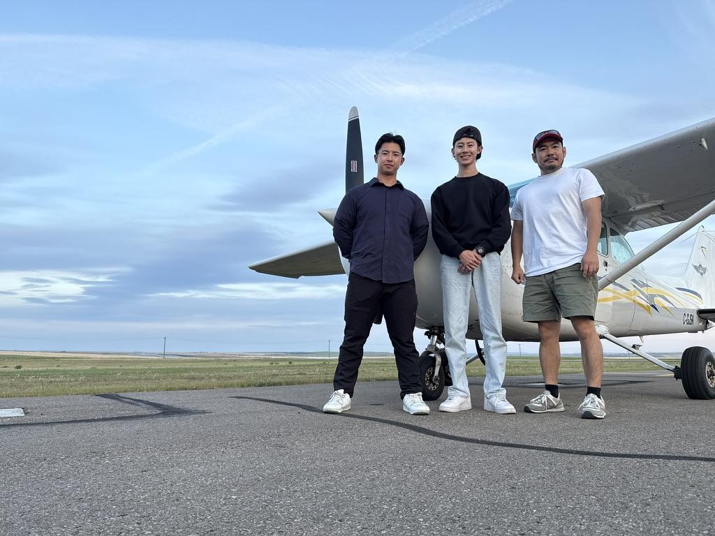 訓練生とカナダの訓練機